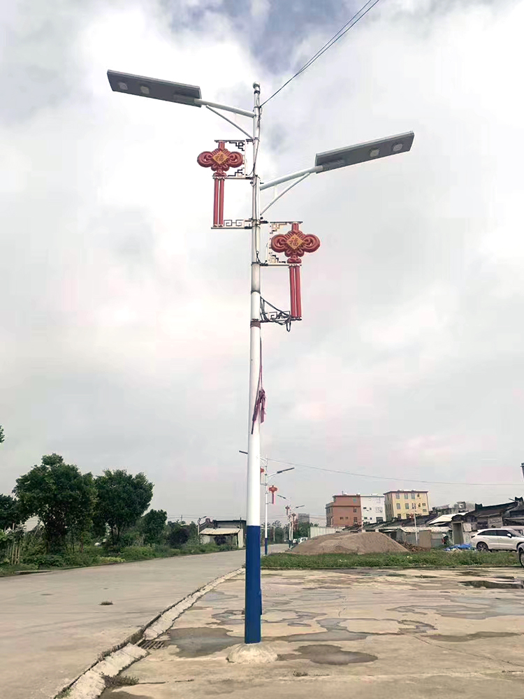 LED太陽能路燈_太陽能一體化路燈_南德一體化太陽能路燈