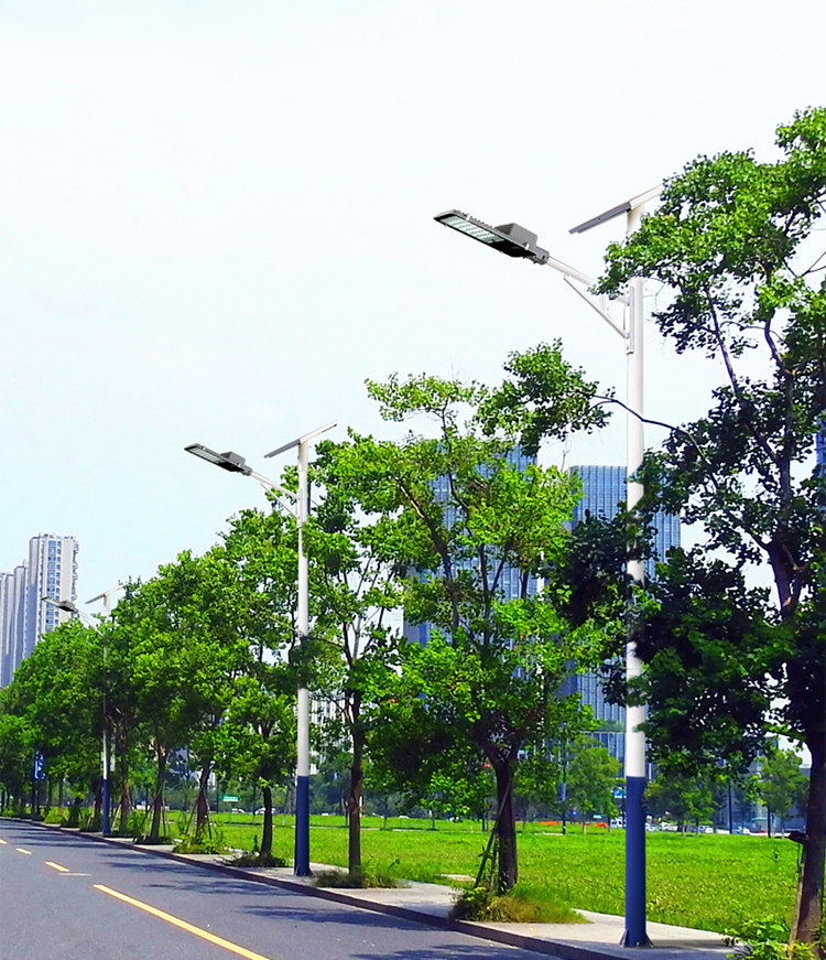 LED太陽能路燈_南德太陽能路燈_中山市太陽能路燈生產(chǎn)廠家